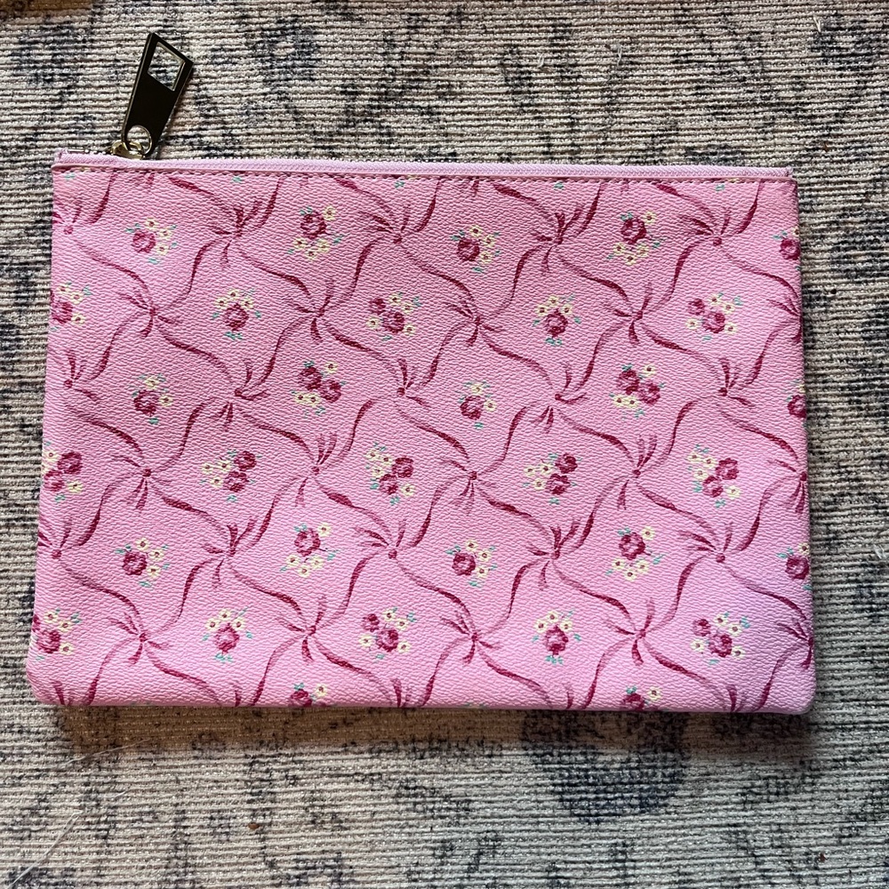 Stoney Clover Lane Loveshackfancy (LSF) flat pouch